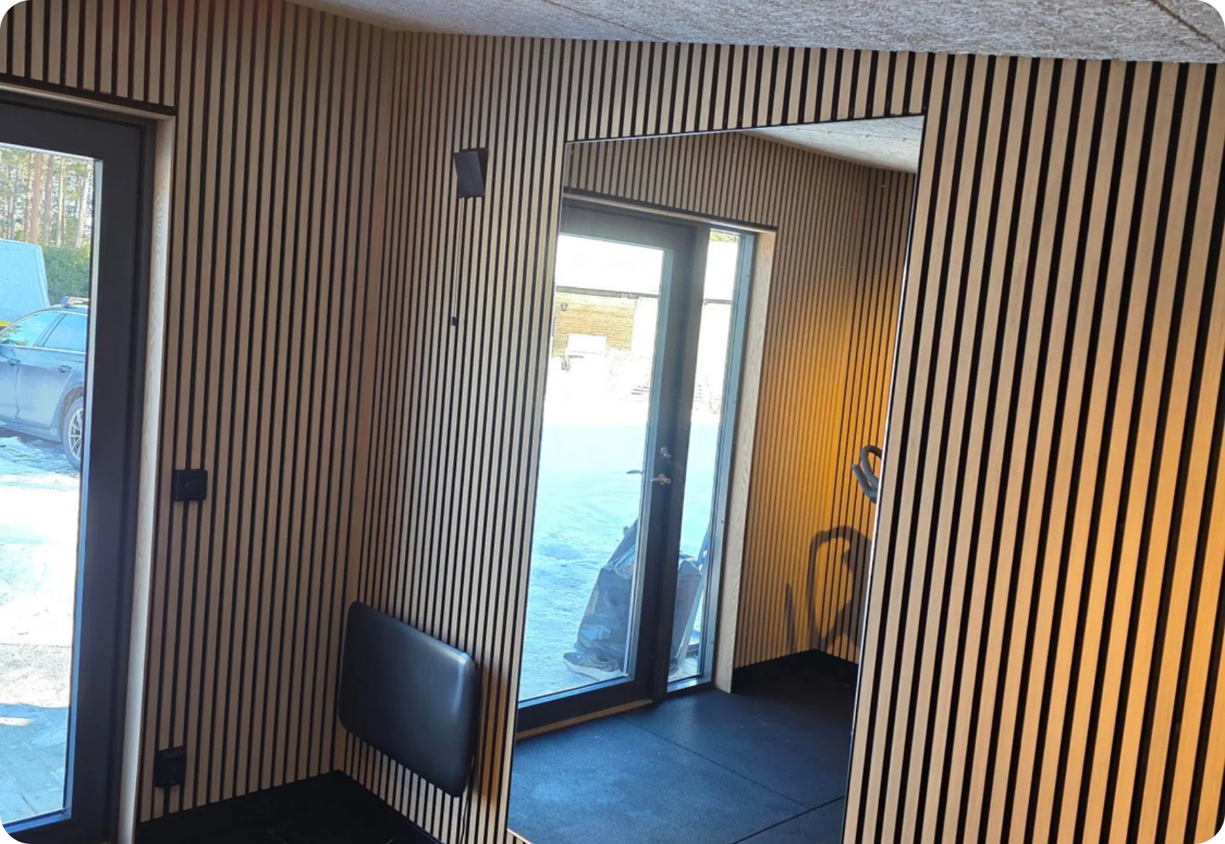 Sound insulation vs. sound absorption: the difference that changes everything